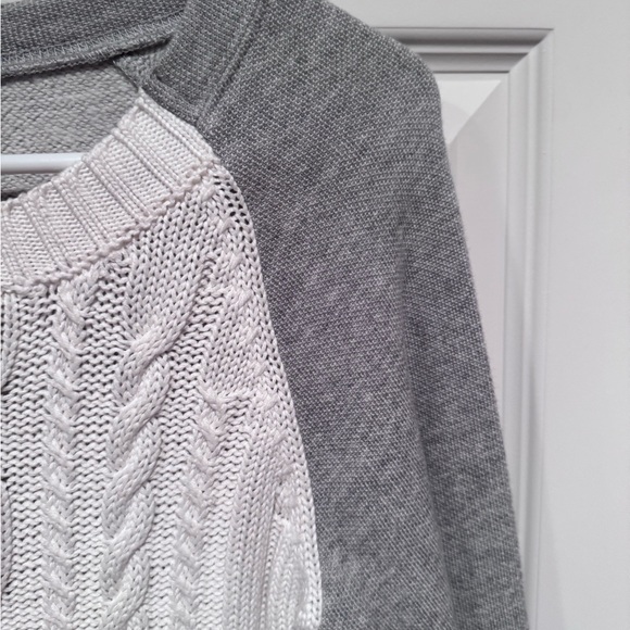 Skyr Cable Knit Raglan Sweater - Picture 3 of 4